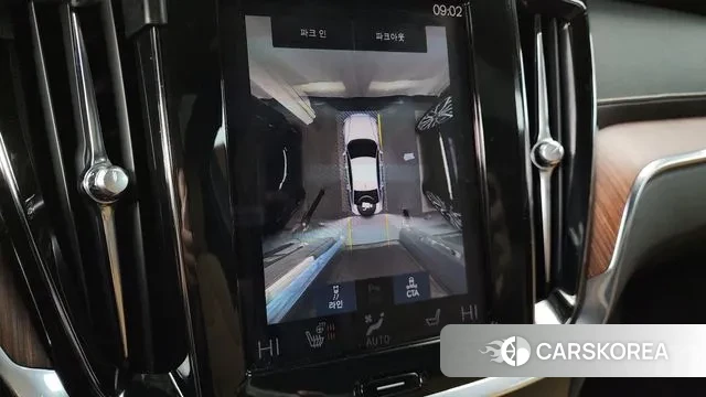 Volvo S60 3rd generation 2021 Белый из Кореи, фото 6