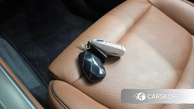 Genesis GV70 2024 Черный из Кореи, фото 6