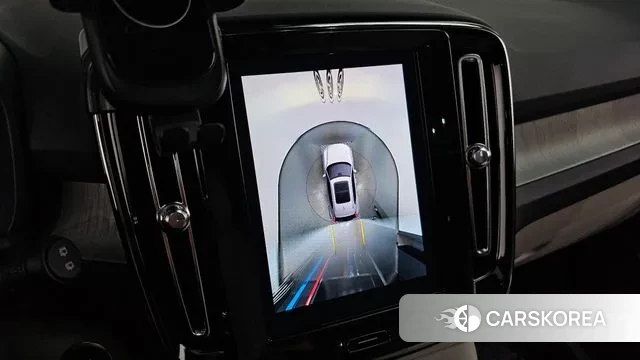 Volvo XC40 2023 Белый из Кореи, фото 6