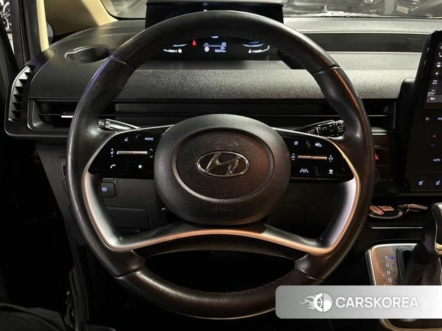 Hyundai Staria 2023 Черный из Кореи, фото 6