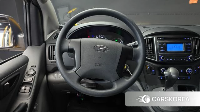 Hyundai The New Grand Starex 2018 Желтый из Кореи, фото 6