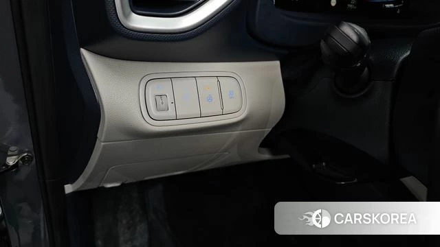 Hyundai Venue 2025 Серый из Кореи, фото 6