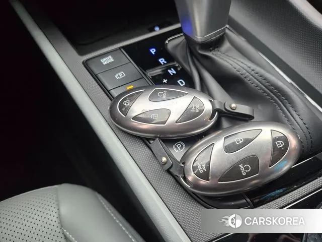 Hyundai The New Avante (CN7) 2023 Черный из Кореи, фото 6