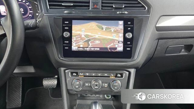 Volkswagen Tiguan Allspace 2020 Серый из Кореи, фото 6