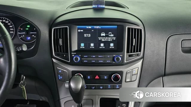 Hyundai The New Grand Starex 2019 Белый из Кореи, фото 6