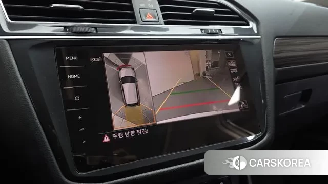 Volkswagen Tiguan Allspace 2023 Белый из Кореи, фото 6