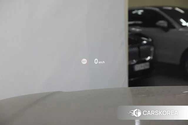 Land Rover Range Rover 5th Generation 2023 Песочный из Кореи, фото 6