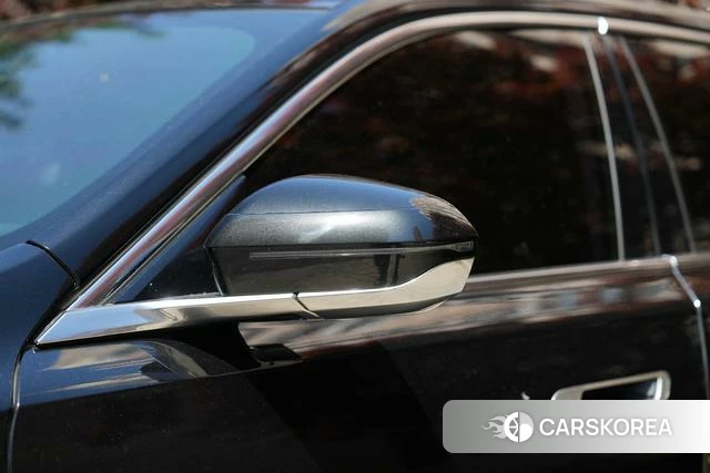 BMW 7 series 2023 Черный из Китая, фото 6