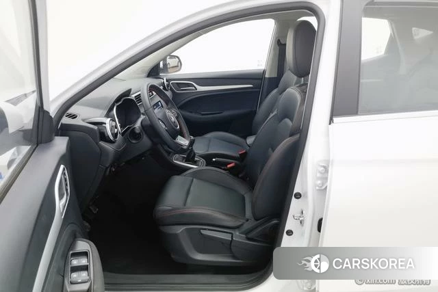 MG MG ZS 2021 Белый из Китая, фото 6