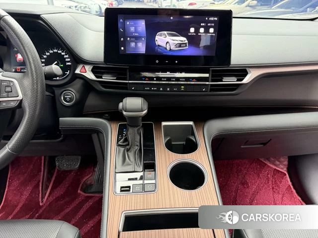 Toyota Saina 2024 Черный из Китая, фото 6