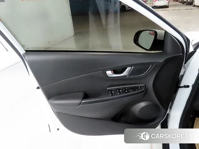 Hyundai The New Kona 2022 Белый из Кореи, фото 6