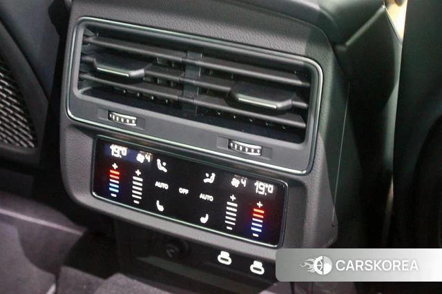 Audi Q7 (4M) 2025 Серый из Кореи, фото 6