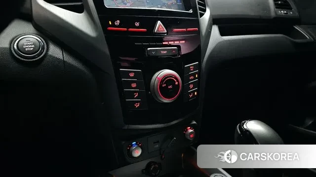 Ssangyong Tivoli Armor 2018 Белый из Кореи, фото 6