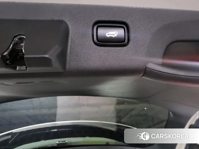 Kia Sportage 5th Generation 2023 Белый из Кореи, фото 6