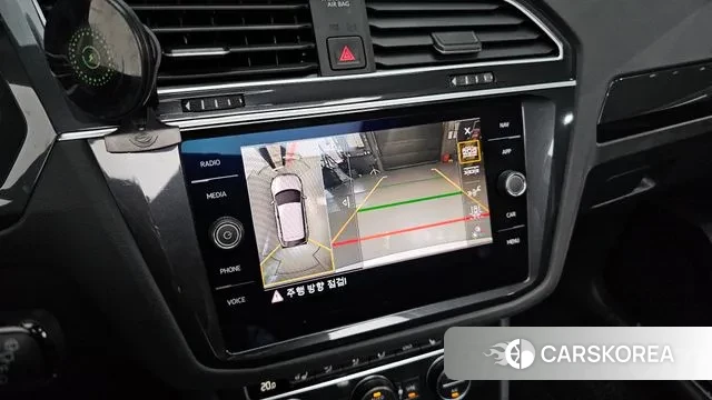 Volkswagen Tiguan second Generation 2020 Белый из Кореи, фото 6