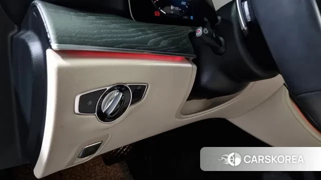 Mercedes-Benz E-Class W213 2022 Синий из Кореи, фото 6