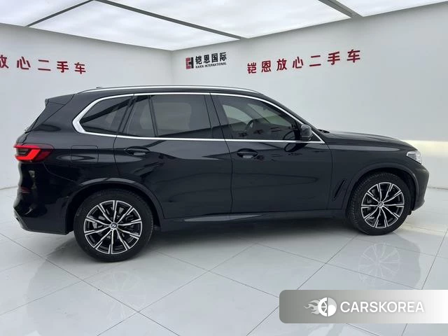 BMW X5 (imported) 2022 Черный из Китая, фото 6