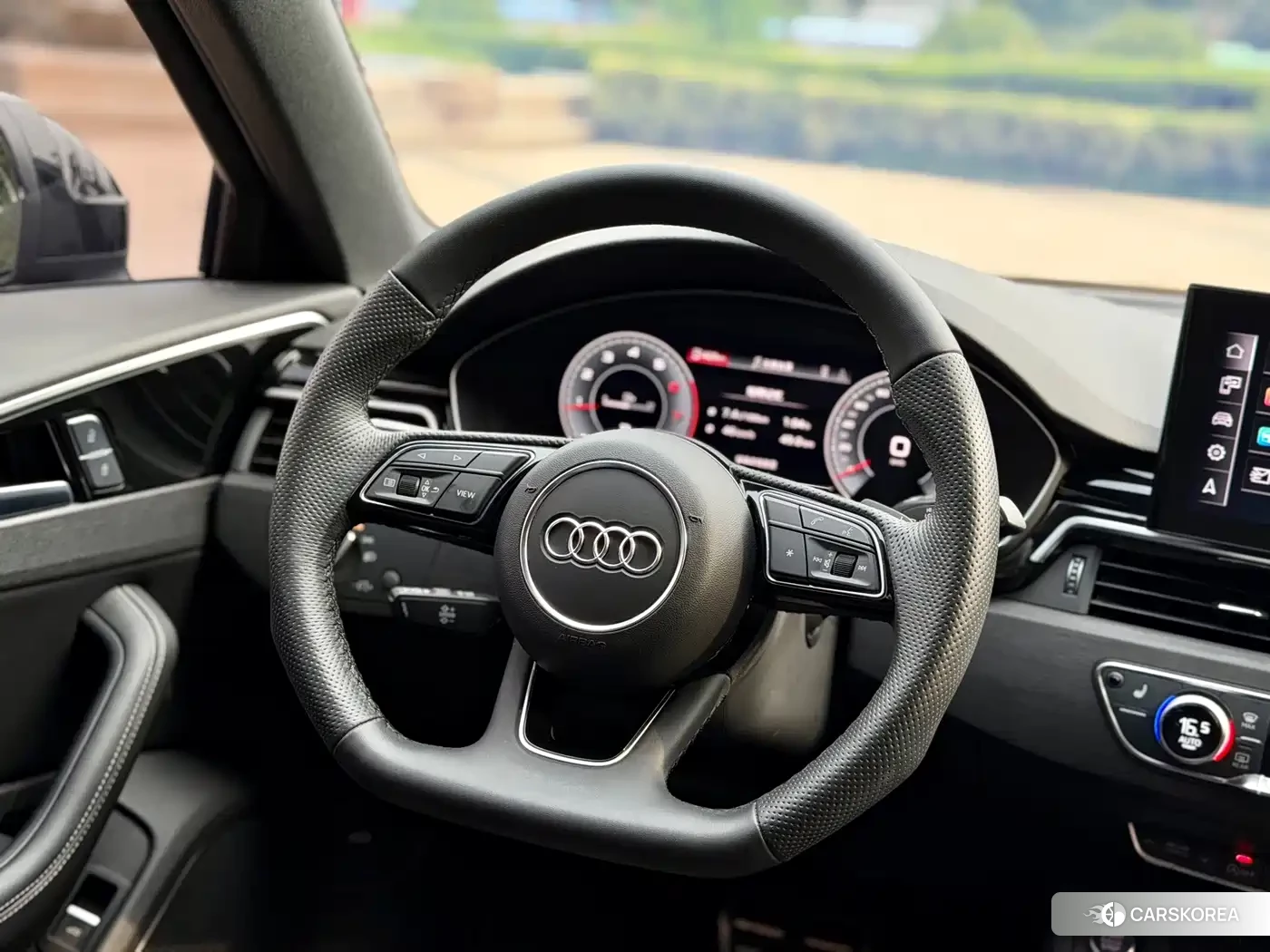 Audi A4L 2024 Silver/gray из Китая, фото 6