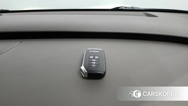 Kia Carnival 4th generation 2022 Черный из Кореи, фото 6