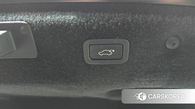 Jaguar XF (X260) 2019 Черный из Кореи, фото 6