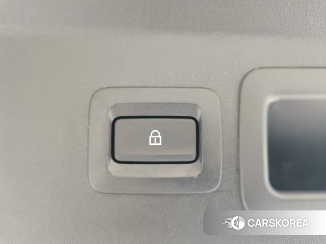 Mazda CX-30 2023 Белый из Китая, фото 6