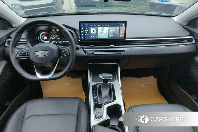 Geely Automobile Emgrand 2024 Темно-серый из Китая, фото 6