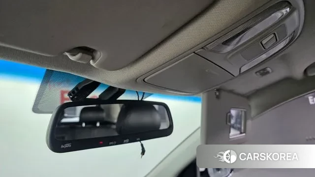 Kia Niro 2018 Белый из Кореи, фото 6