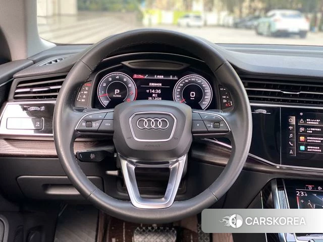 Audi Q8 2021 Черный из Китая, фото 6