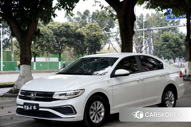 Volkswagen Bora 2024 Белый из Китая, фото 6