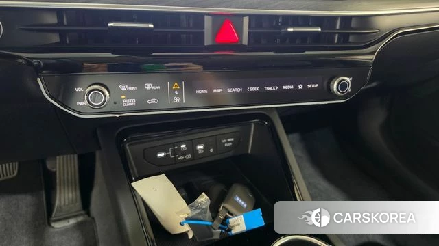 Kia The New K5 3rd generation 2025 Белый из Кореи, фото 6
