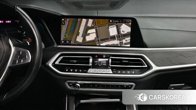 BMW X7 (G07) 2021 Белый из Кореи, фото 6