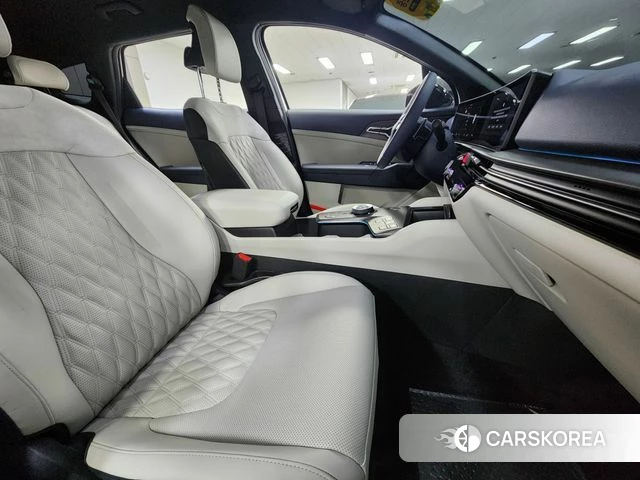 Kia The New Sportage 5th Generation 2025 Белый из Кореи, фото 6