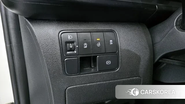 Hyundai Staria 2021 Белый из Кореи, фото 6