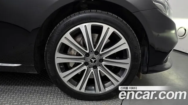 Mercedes-Benz E-Class W213 2019 Черный из Кореи, фото 6