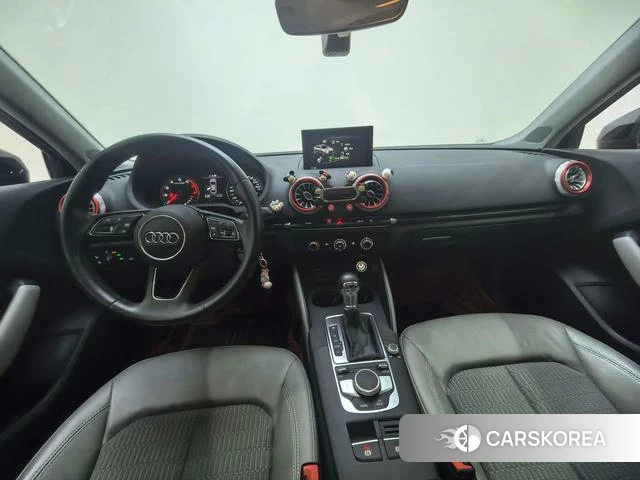 Audi A3 2019 Красный из Китая, фото 6