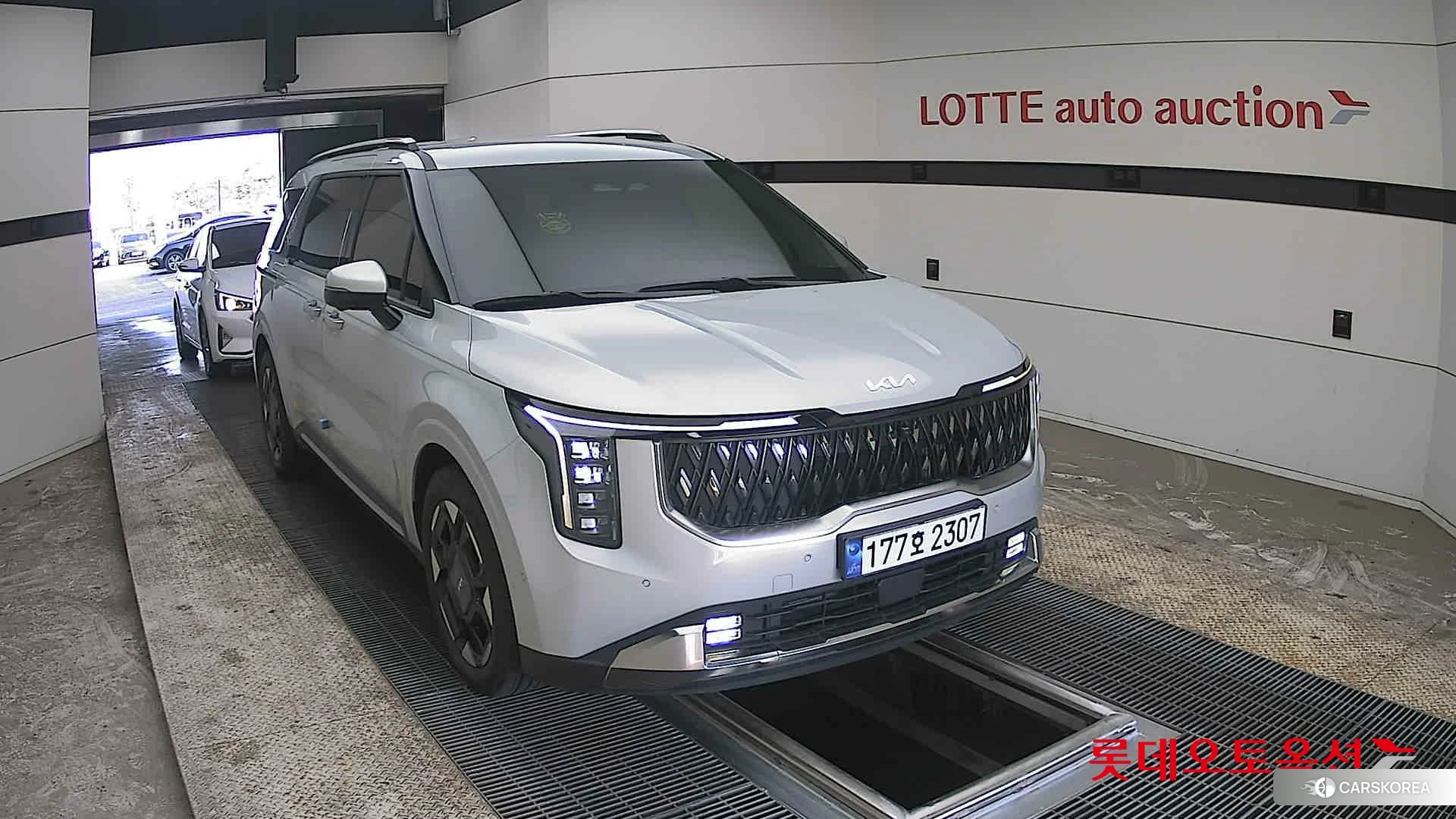 Kia Carnival Hybrid 2024 Другое из Кореи, фото 6