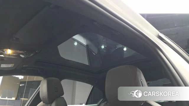 BMW 5 Series (G60) 2024 Белый из Кореи, фото 6