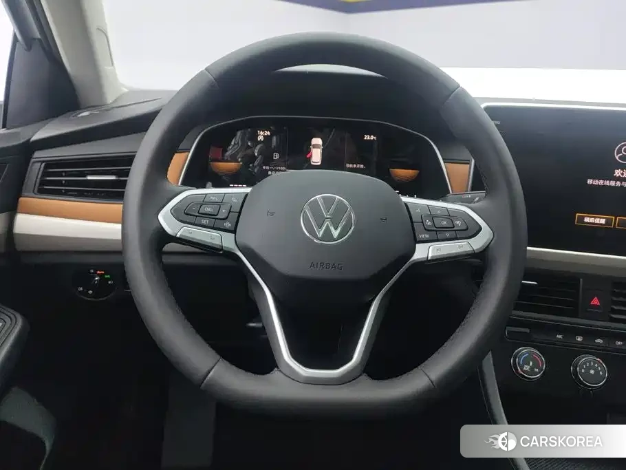 Volkswagen Bora 2025 Белый из Китая, фото 6