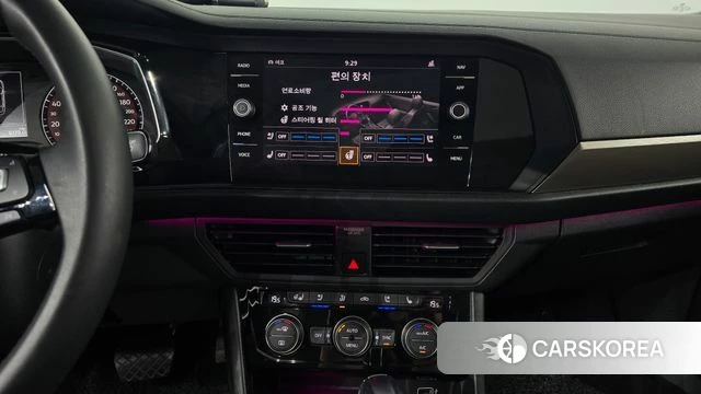 Volkswagen 7th Generation of Jetta 2020 Черный из Кореи, фото 6