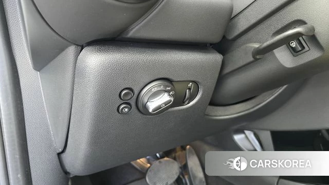 Mini Cooper Electric 2023 Белый из Кореи, фото 6