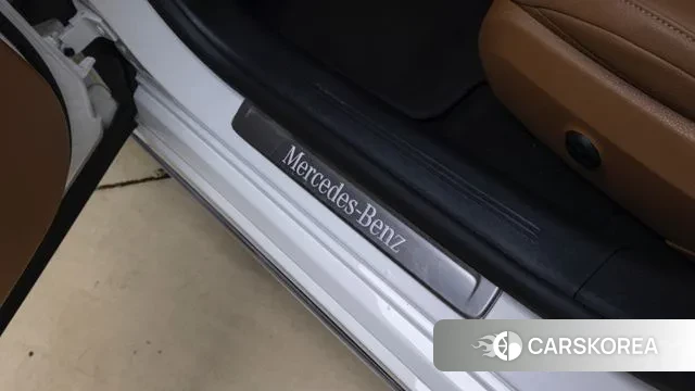 Mercedes-Benz E-Class W214 2024 Белый из Кореи, фото 6