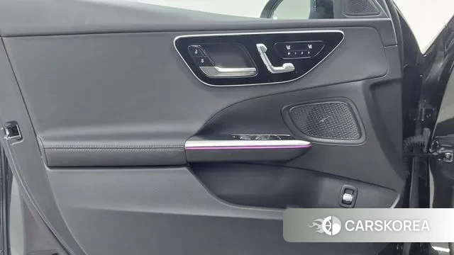 Mercedes-Benz C-Class W206 2025 Черный из Кореи, фото 6