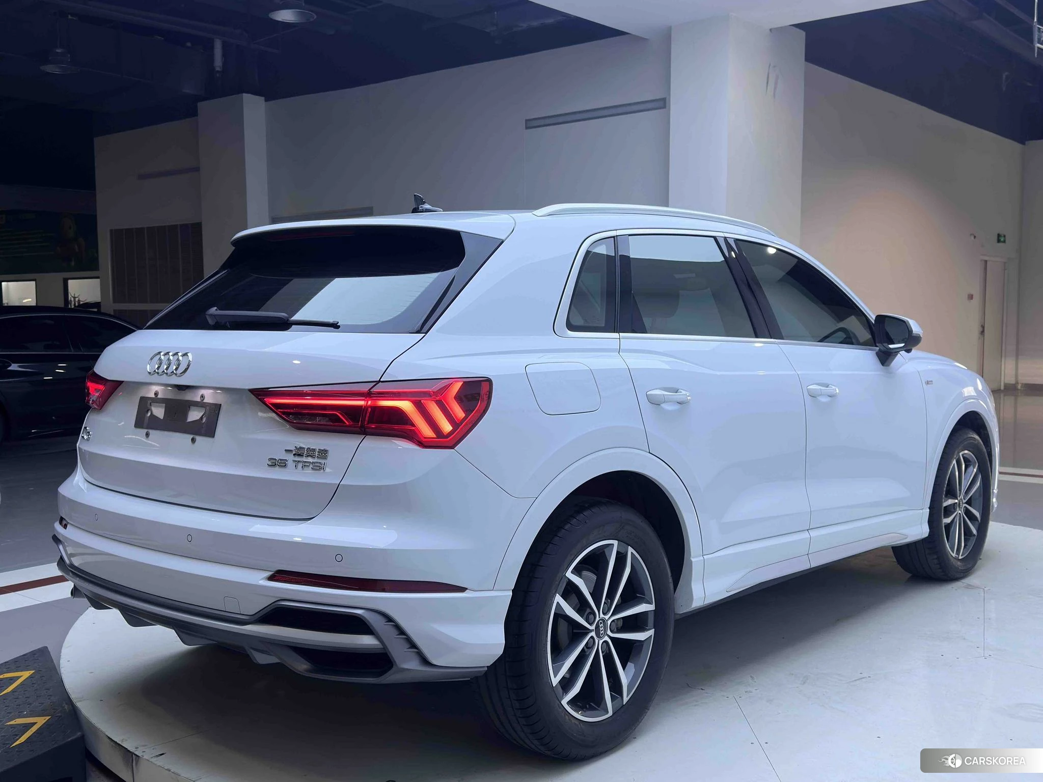 Audi Q3 2021 Белый из Китая, фото 6