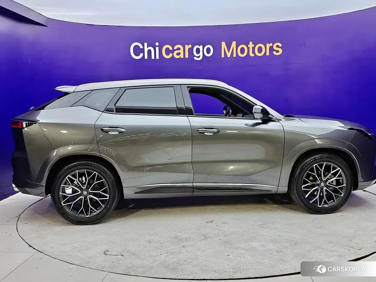 Chang'an UNI-Z 2024 Silver/gray из Китая, фото 6