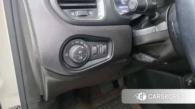 Jeep Renegade 2018 Белый из Кореи, фото 6