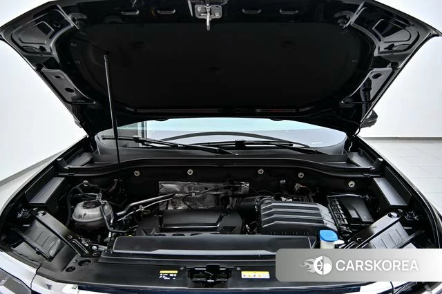 Volkswagen Tourang 2023 Черный из Китая, фото 6
