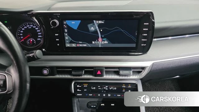 Kia K5 3rd generation 2023 Белый из Кореи, фото 6