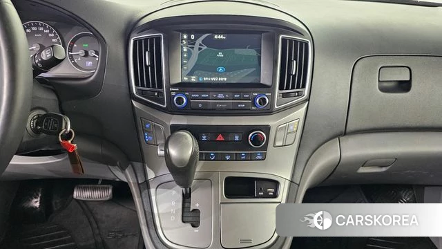 Hyundai The New Grand Starex 2019 Серебряный из Кореи, фото 6