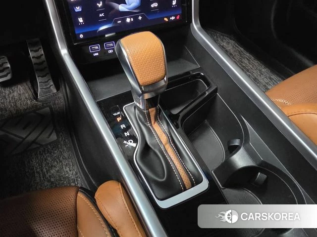 Ssangyong Torres 2022 Черный из Кореи, фото 6