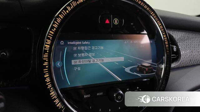 Mini Cooper Electric 2023 Серебряный из Кореи, фото 6